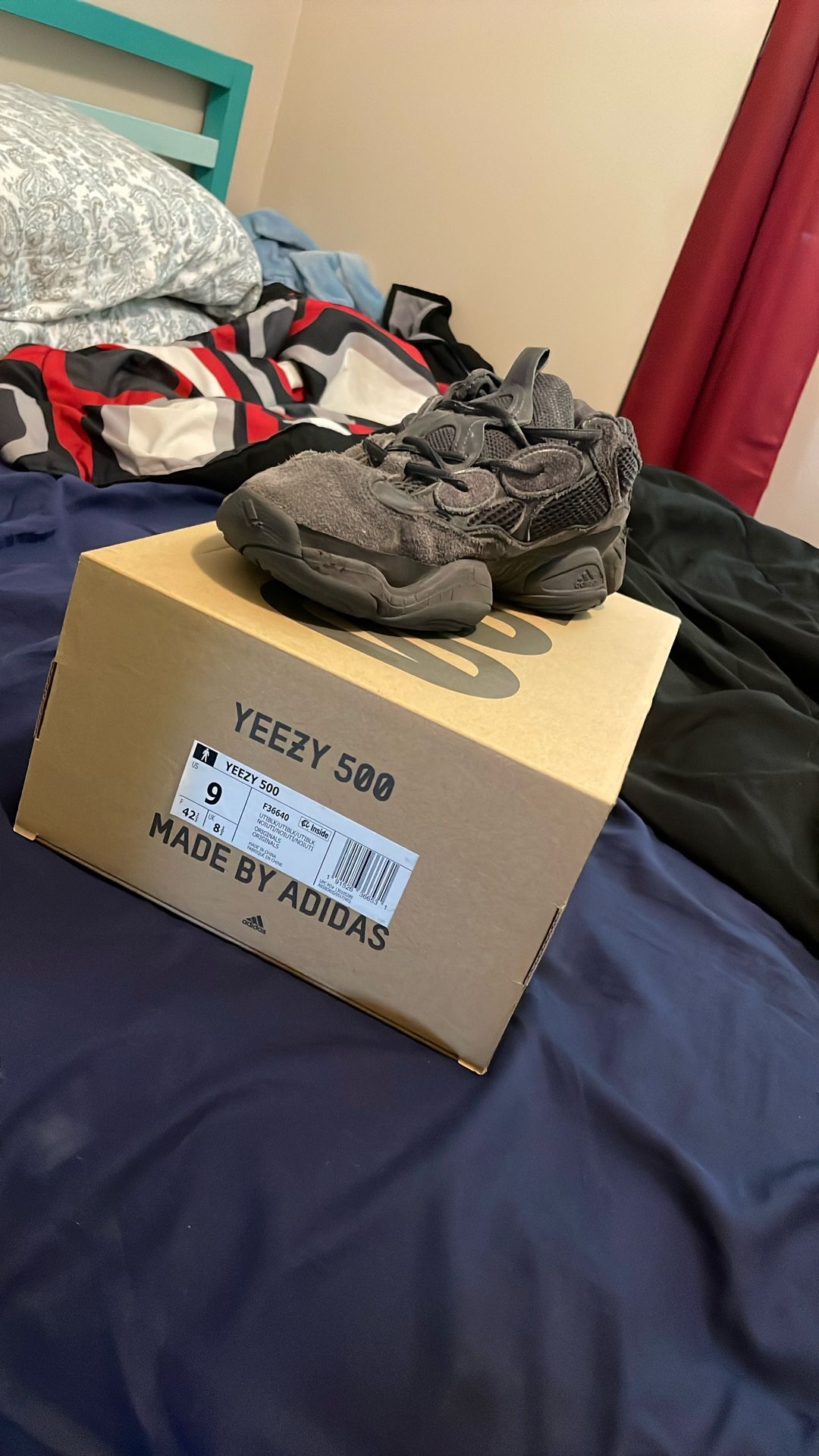 Yeezy 500. Adidas confirmed June 2 2023. Good condition. Just Dirty.