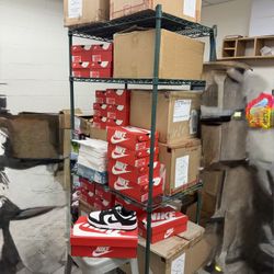 Full Size Run Panda Dunks