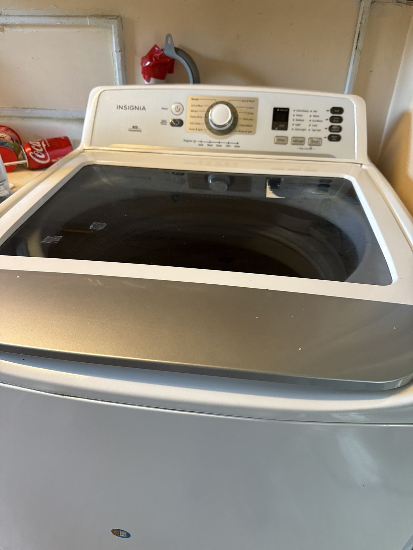 Insignia Washer, White, Dryer, White