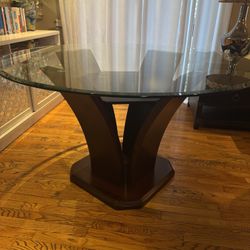 Venice 54" Glass Dining Table