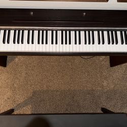 Casio Px-700 Piano