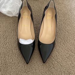 Women’s Heels Christian Louboutin Size 38