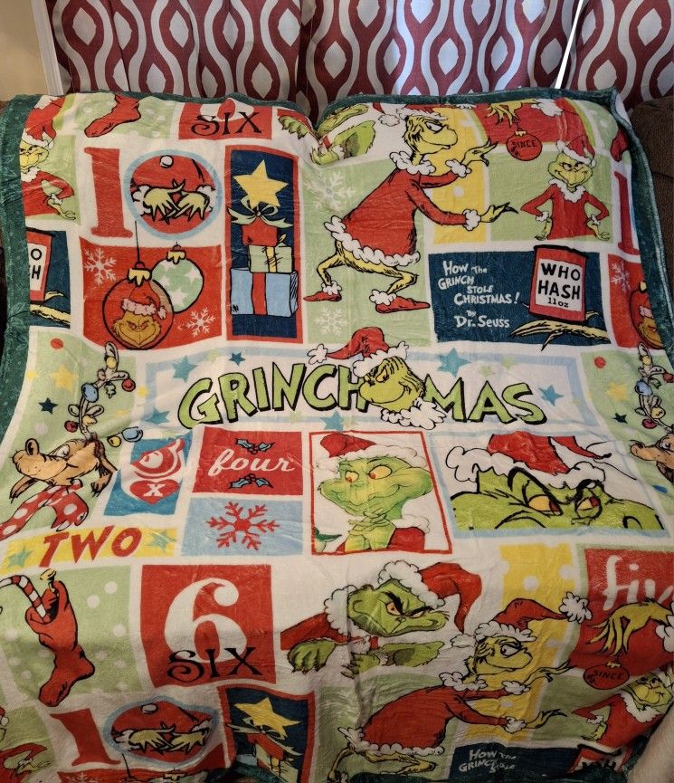 NEW GRINCH BLANKET