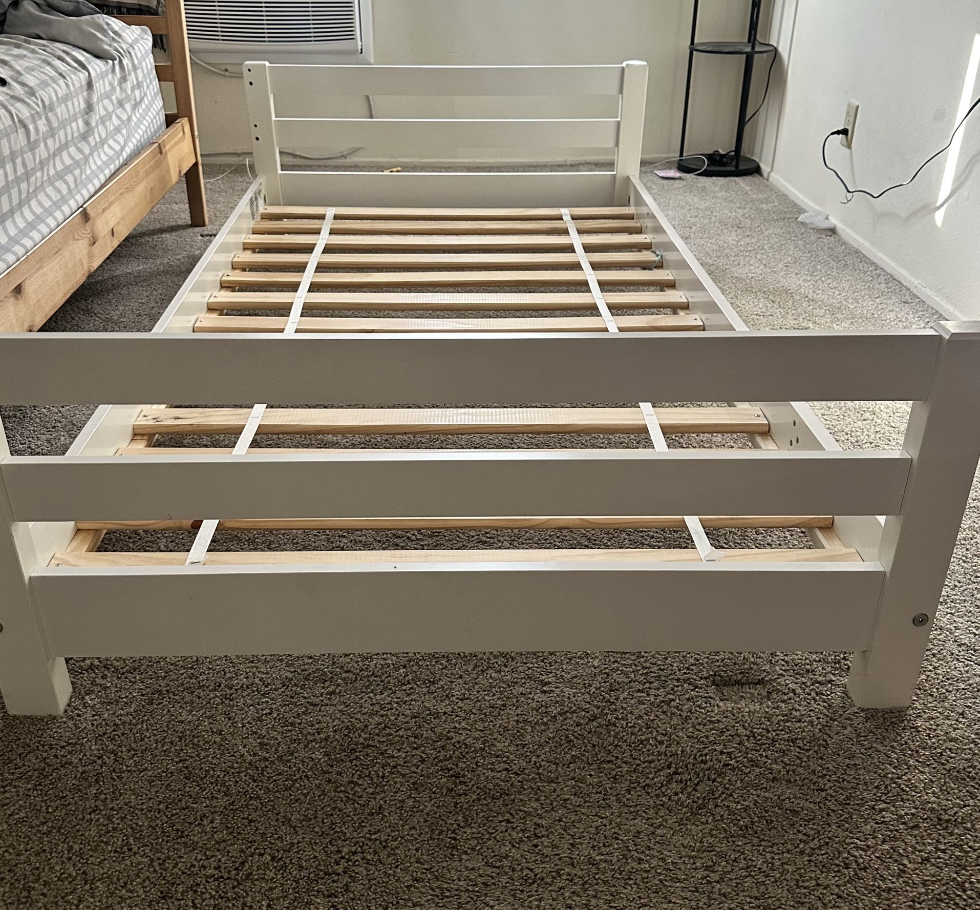 Twin Bed Fran