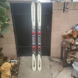 Rossignol B3 Bandit. 195cm