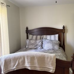 Queen Size Bed Frame With Memory Foam Mattress And Box Spring 