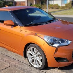 2016 Hyundai Veloster 