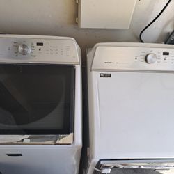 Maytag Bravos XL Washer & Dryer Set – Great Condition