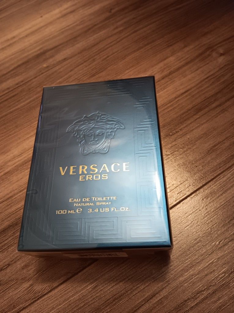2 Boxes Of Versace Mens Cologne 