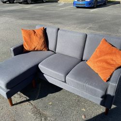 Small Sectional Reversible Chaise 