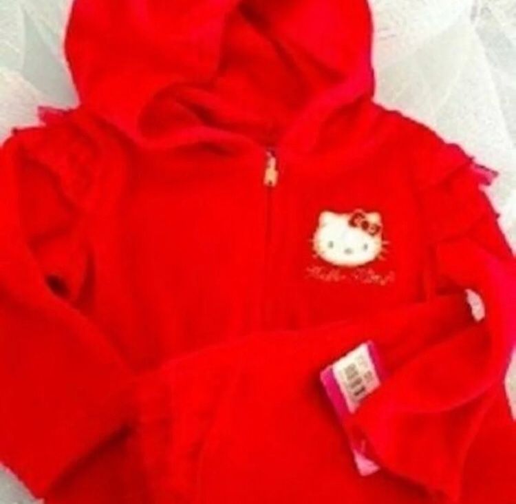 Hello Kitty Infant Velour 2 Piece Set 6-9 Months