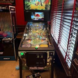 Stern Jurassic Park Pro Pinball Machine