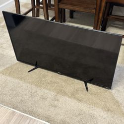 44in Roku Tv TCL