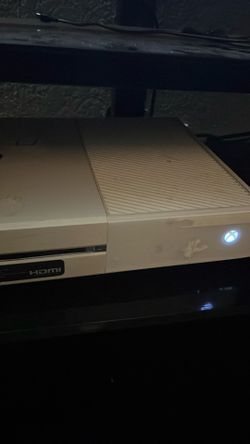 Xbox one , controller included