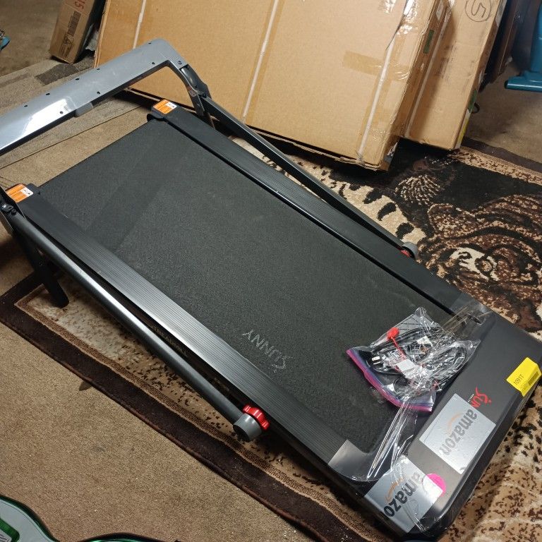 Sunny Health Flipable Treadmill
