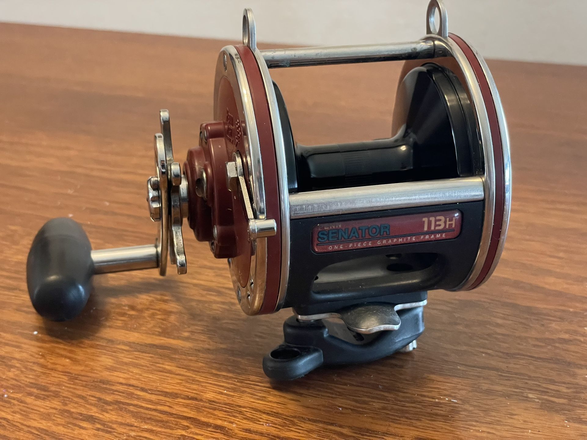 Penn Special Senator 113H 4/0 Conventional Fishing Reel