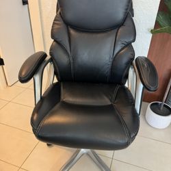 Serta Managers Office Chair