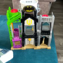 Batman And Superman Play Houses