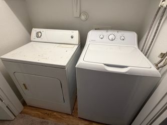 Washer and dryer set
