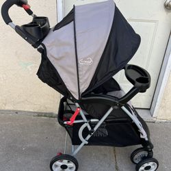 KOLCRAFT BABY STROLLER 