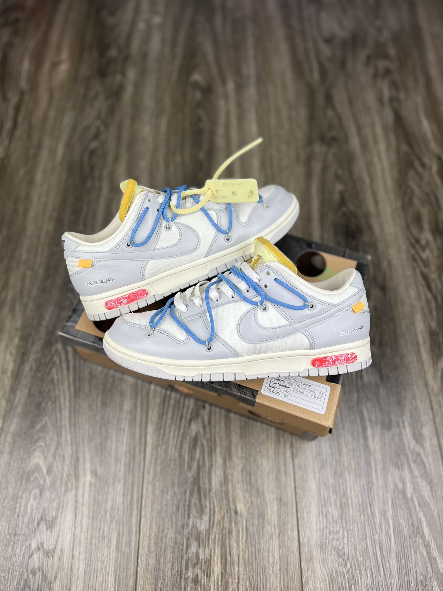 Nike Dunk Low Off-White ‘Lot 5’ Used Size 9.5M