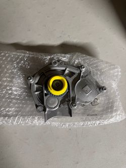 VW Audi OEM Water Pump 06L121012