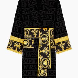 AUTHENTIC VERSACE ROBE SZ XL 