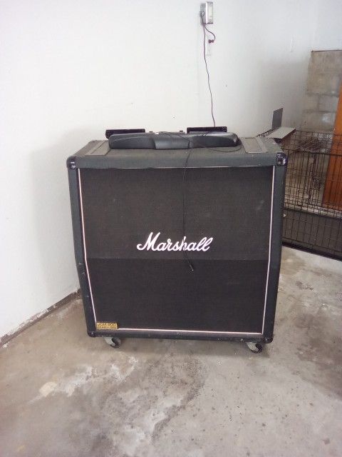 Marshall Speaker 🔊