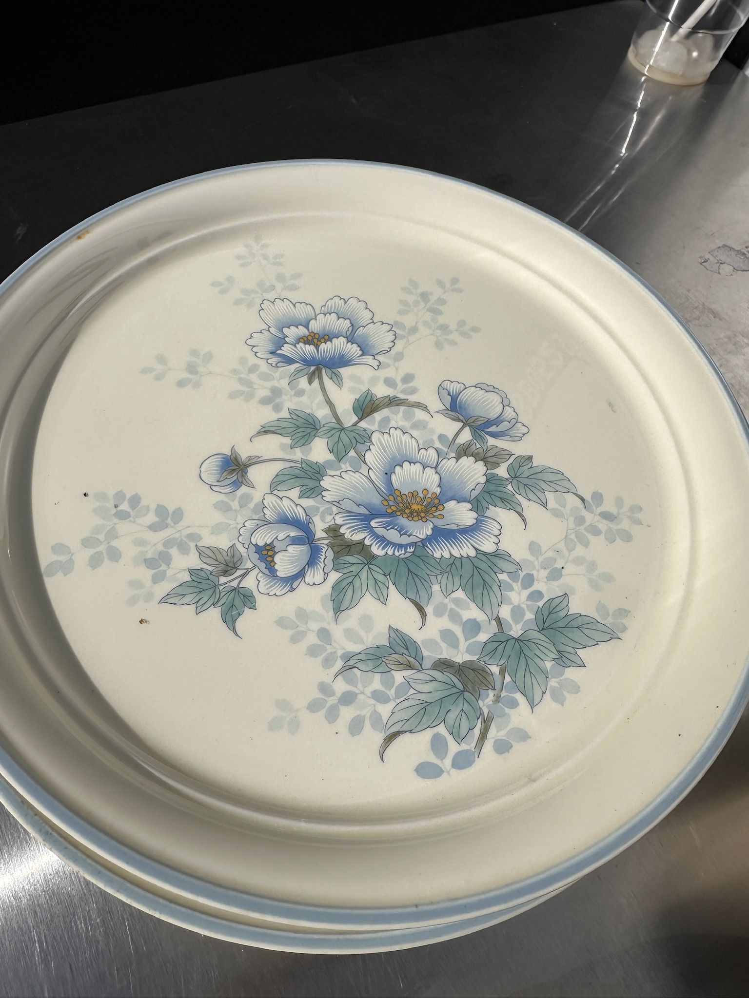 Noritake Peony - 12 Pcs