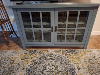 Oxford Square TV Stand