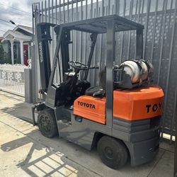 Forklift For Sale 