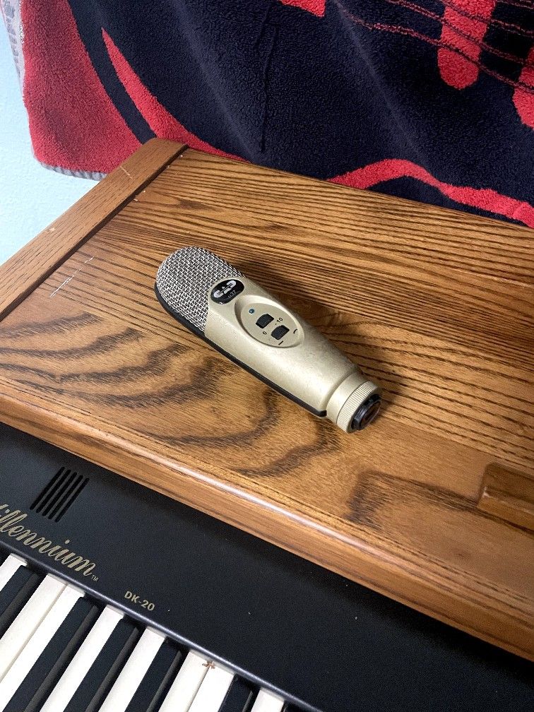 Condenser Vocal Microphone