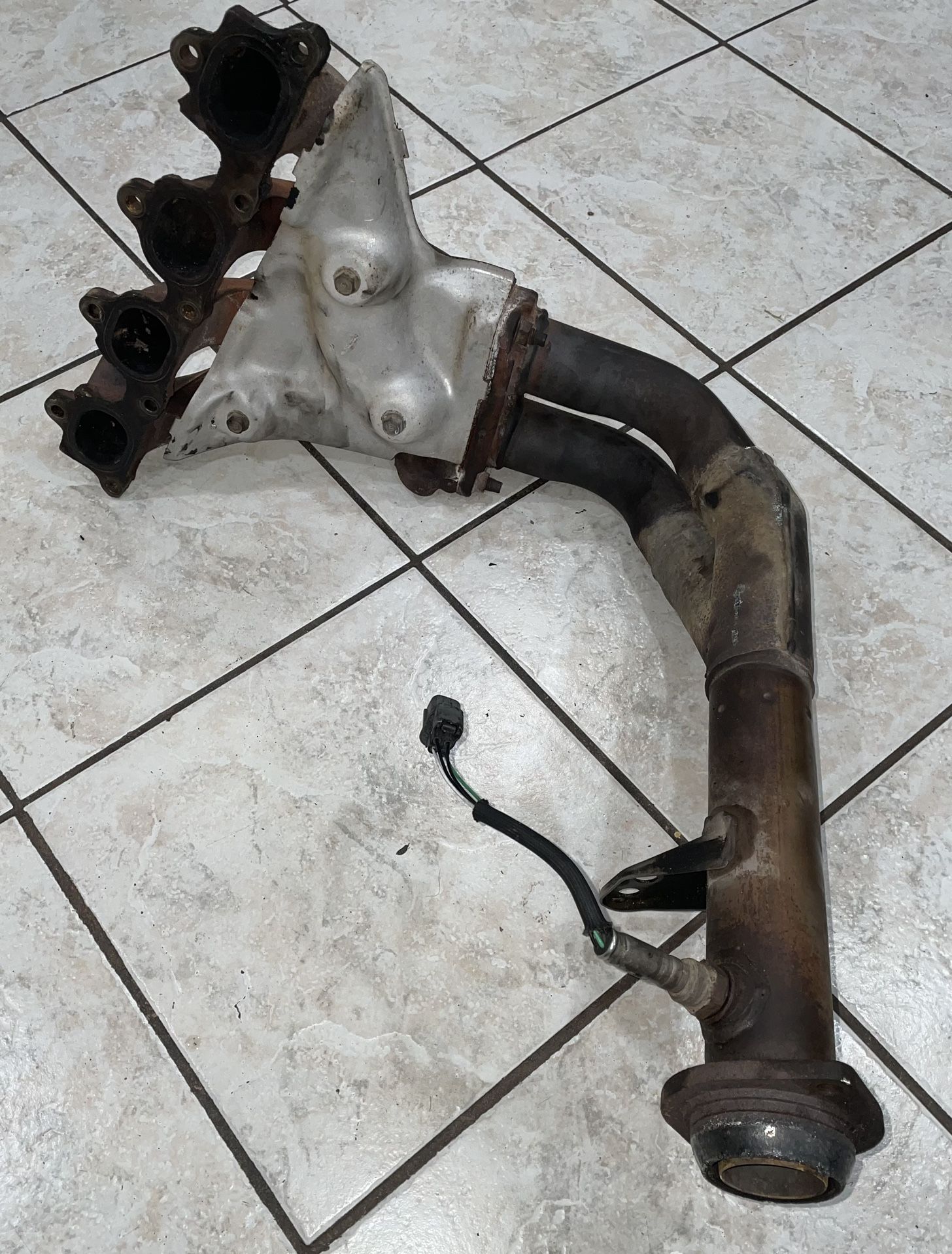 1994~2001’ ACURA INTEGRA B18B1 NON VTEC OEM EXHAUST MANIFOLD HEADER FACTORY