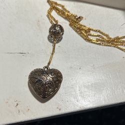 Vintage It is Lane Heart Necklace 