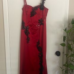 Adrianna Papell Formal Gown Size 8