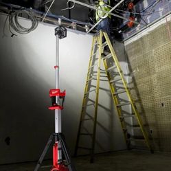 2 X M18 18-Volt Lithium-Ion Cordless Rocket Dual Power Tower Ligh