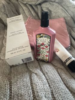 Gucci Flora Gorgeous Gardenia Perfume Set