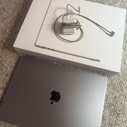 Macbook air 15-inch 2023