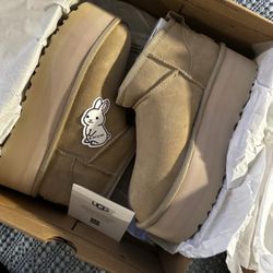 UGG Classic Ultra Mini Platform Women's Ankle Boots - Mustard Seed, Women’s 6