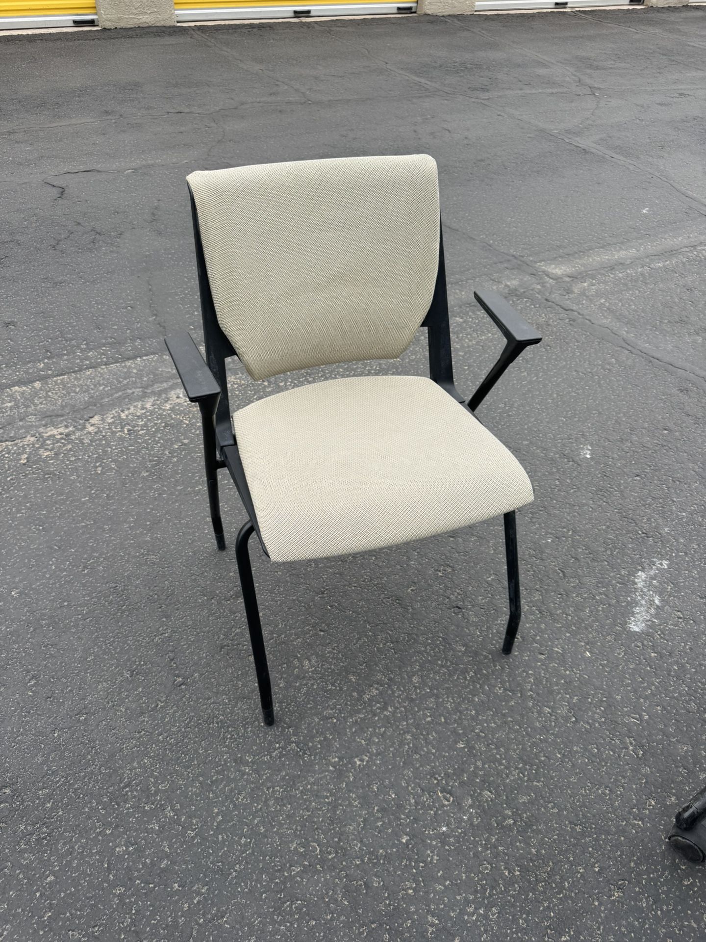 Haworth - Very Side Chair - Tan - Kitchen Chair - Office Chair - Training Desk Chair -