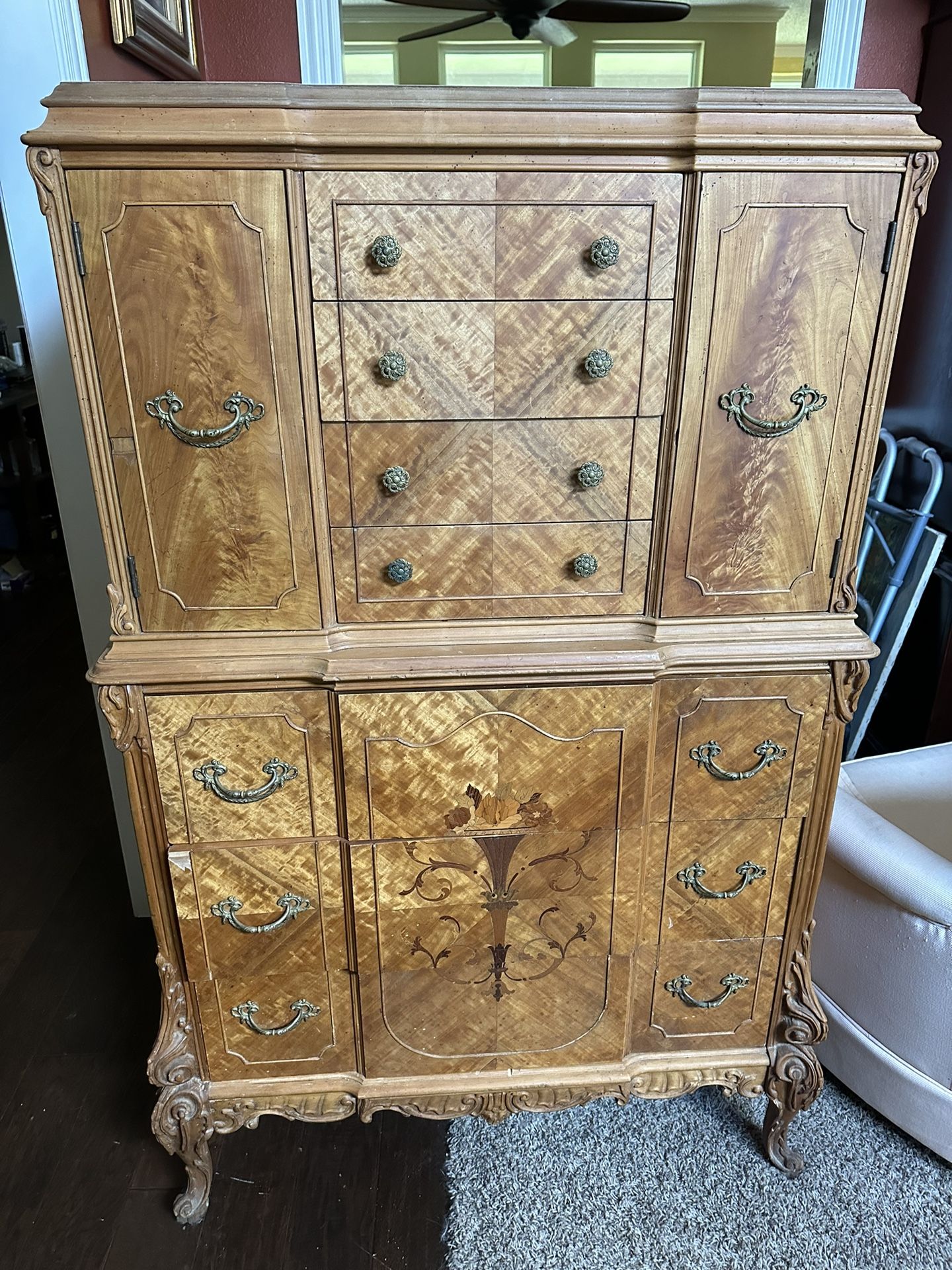 Vintage Chest Of Drawers