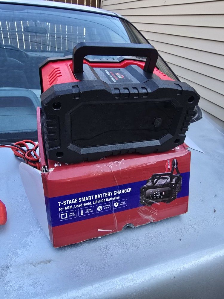 Yonhan 20 Amp Portable Battery Charger- Read Description