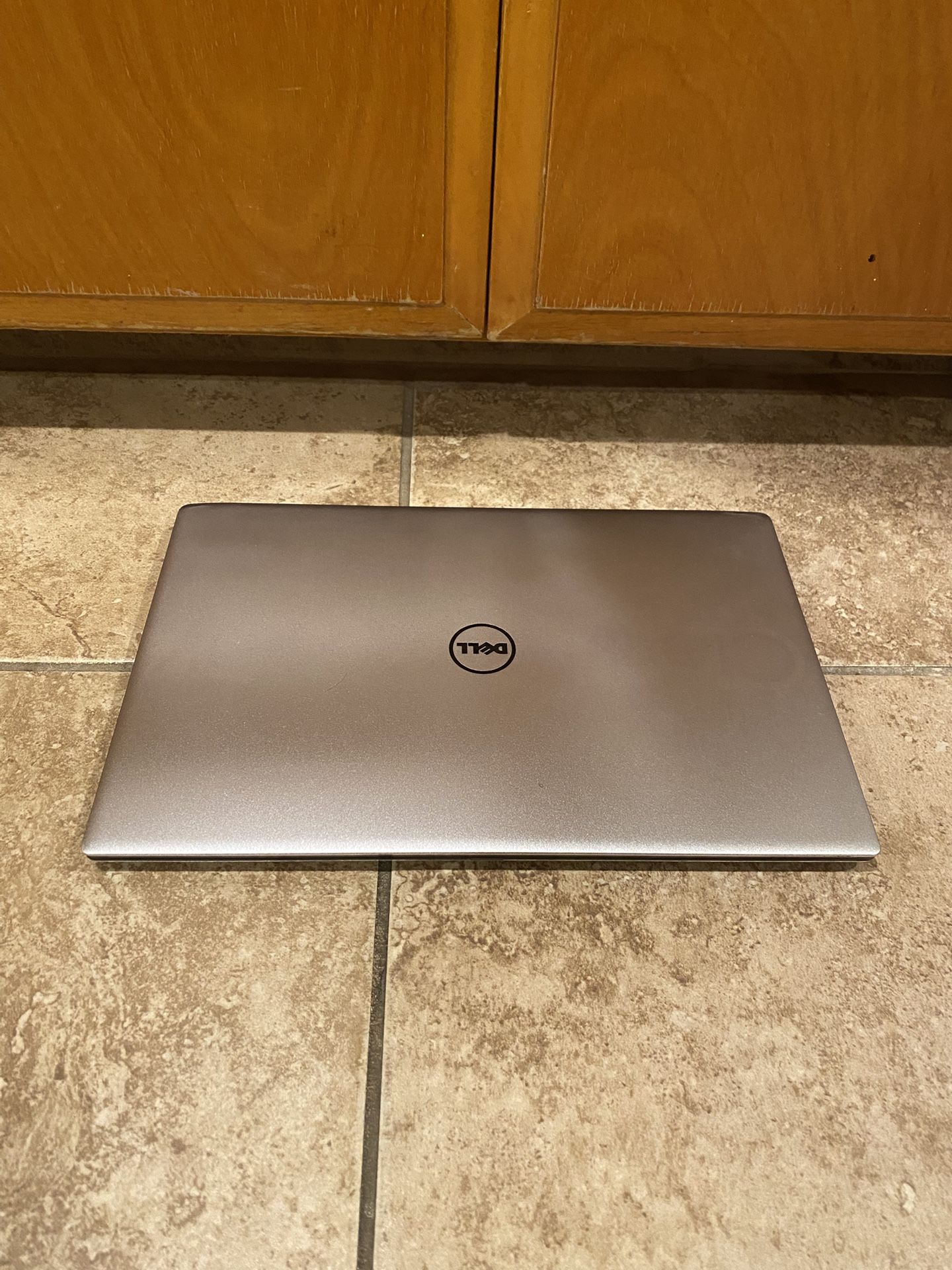 Dell XPS Touch Screen with Backlit Keyboard, New Battery, 500 GB SSD