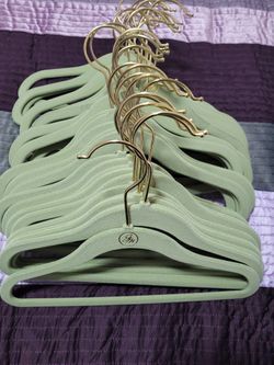 Joy Mangano Velvet Hangers For Kids