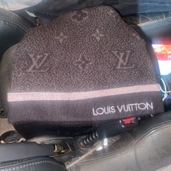 Lv Hat
