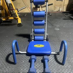 AB Rocket with 8lbs dumbbells great cardio fat burning 🔥 combo