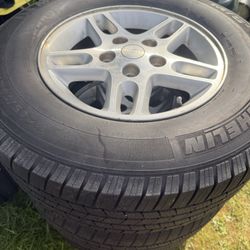 99-04 Jeep Rims N Tires Set 4