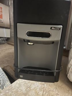Follett 7 Series Countertop Ice & Water Dispenser – Works Great!