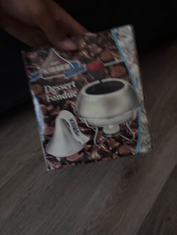 Hershey's Kisses Dessert Fondue Set