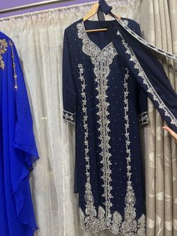 Brand new 2 kaftan